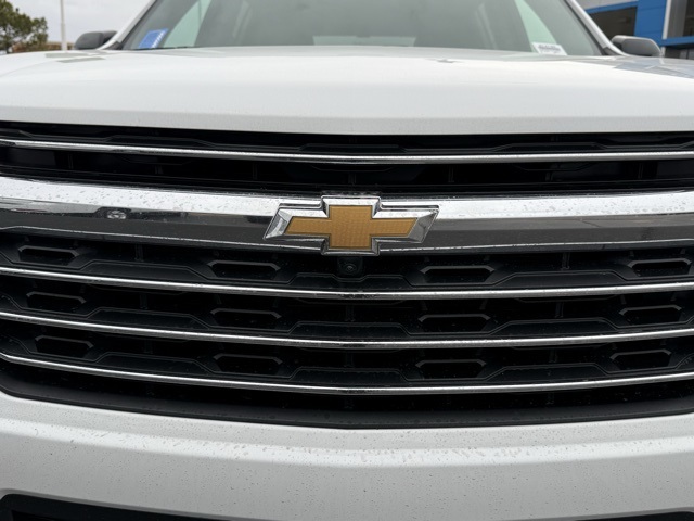 new 2026 Chevrolet Traverse car, priced at $45,020