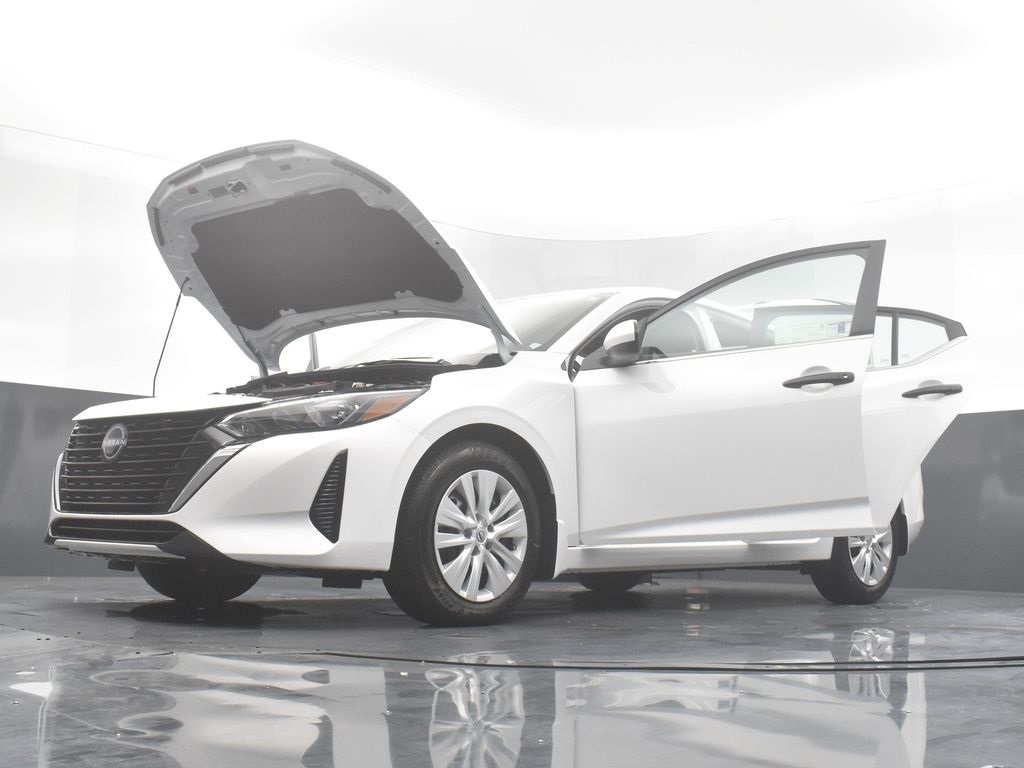 2025 Nissan Sentra S photo 33