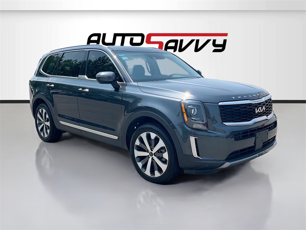 2022 Kia Telluride S's photo