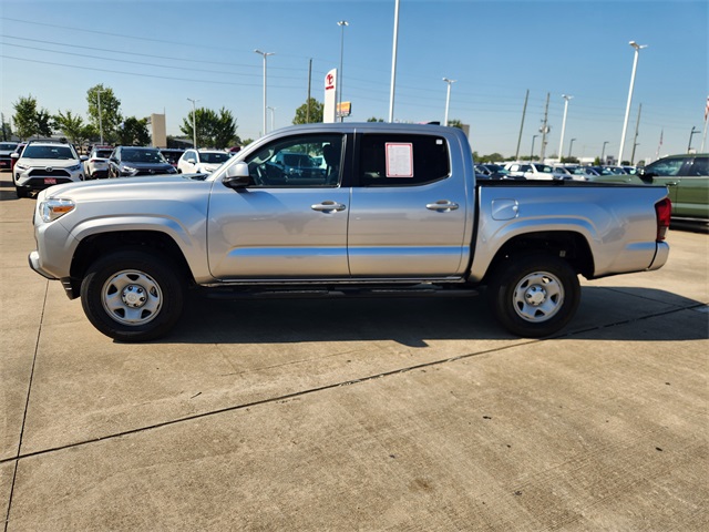 2022 Toyota Tacoma SR photo 4