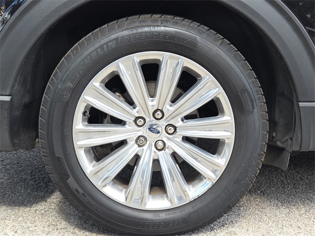 2020 Ford Explorer Limited photo 9