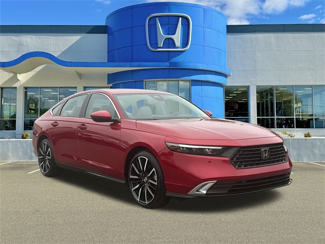 2025 Honda Accord Hybrid Touring's photo