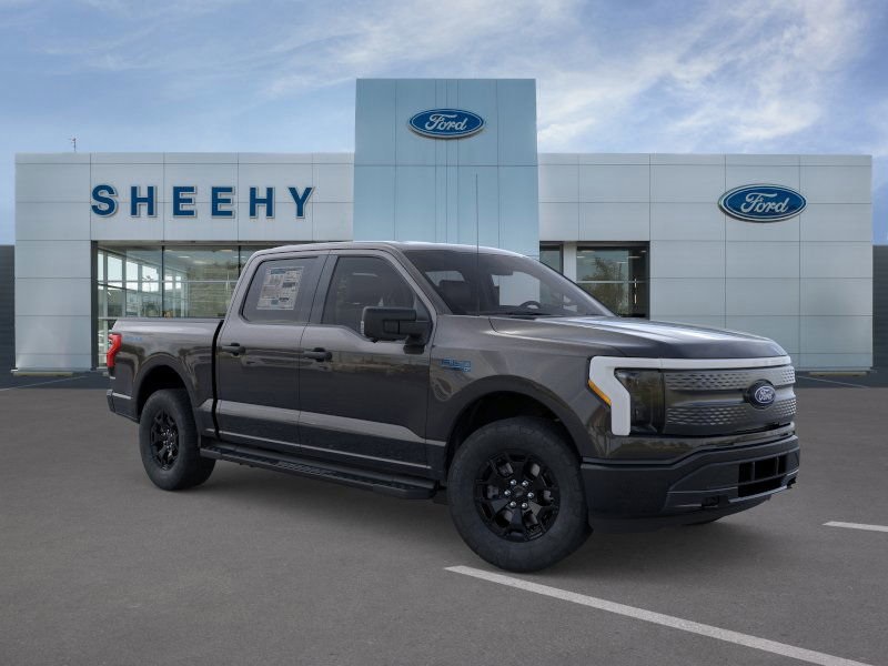 2025 Ford F-150 Lightning XLT's photo
