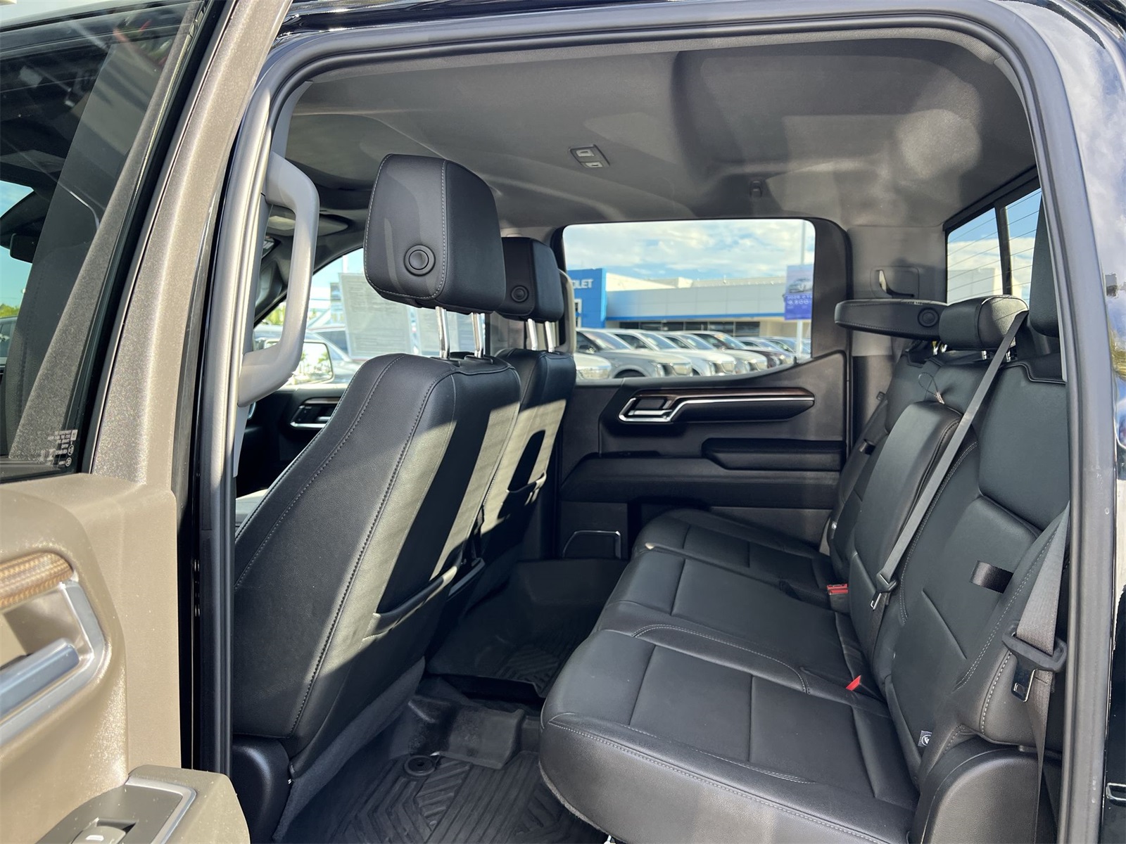 used 2024 Chevrolet Silverado 1500 car, priced at $58,991