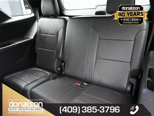 used 2022 Chevrolet Traverse car, priced at $23,771