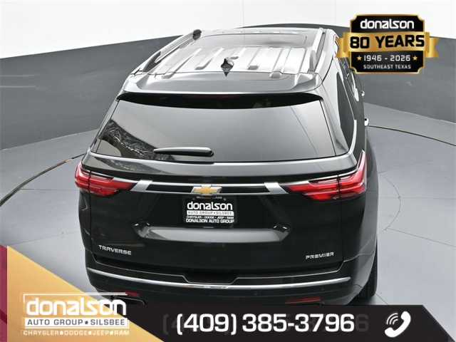used 2022 Chevrolet Traverse car, priced at $23,771