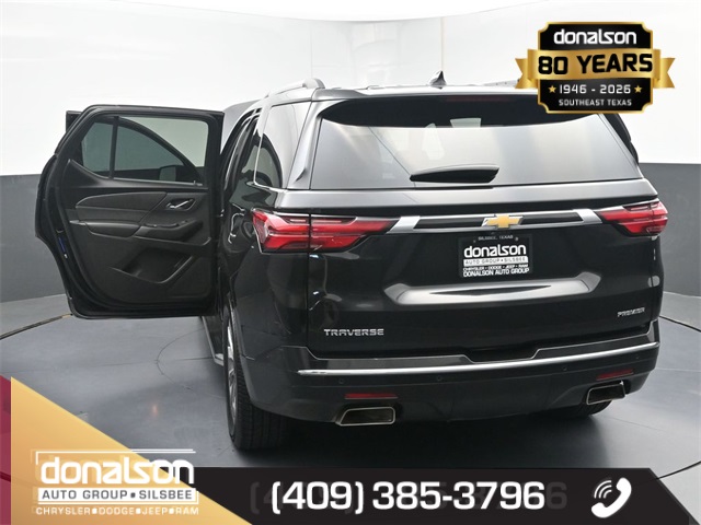 used 2022 Chevrolet Traverse car, priced at $23,771