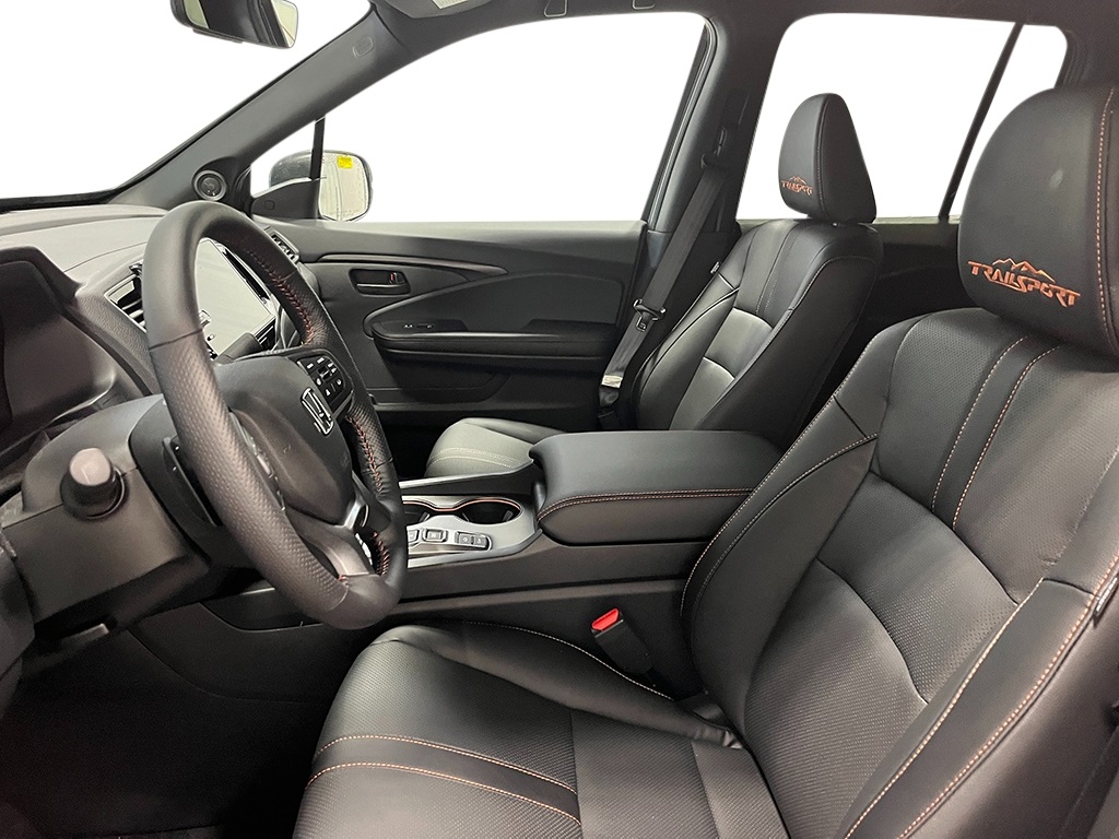2025 Honda Ridgeline TrailSport 4D Crew Cab AWD 15