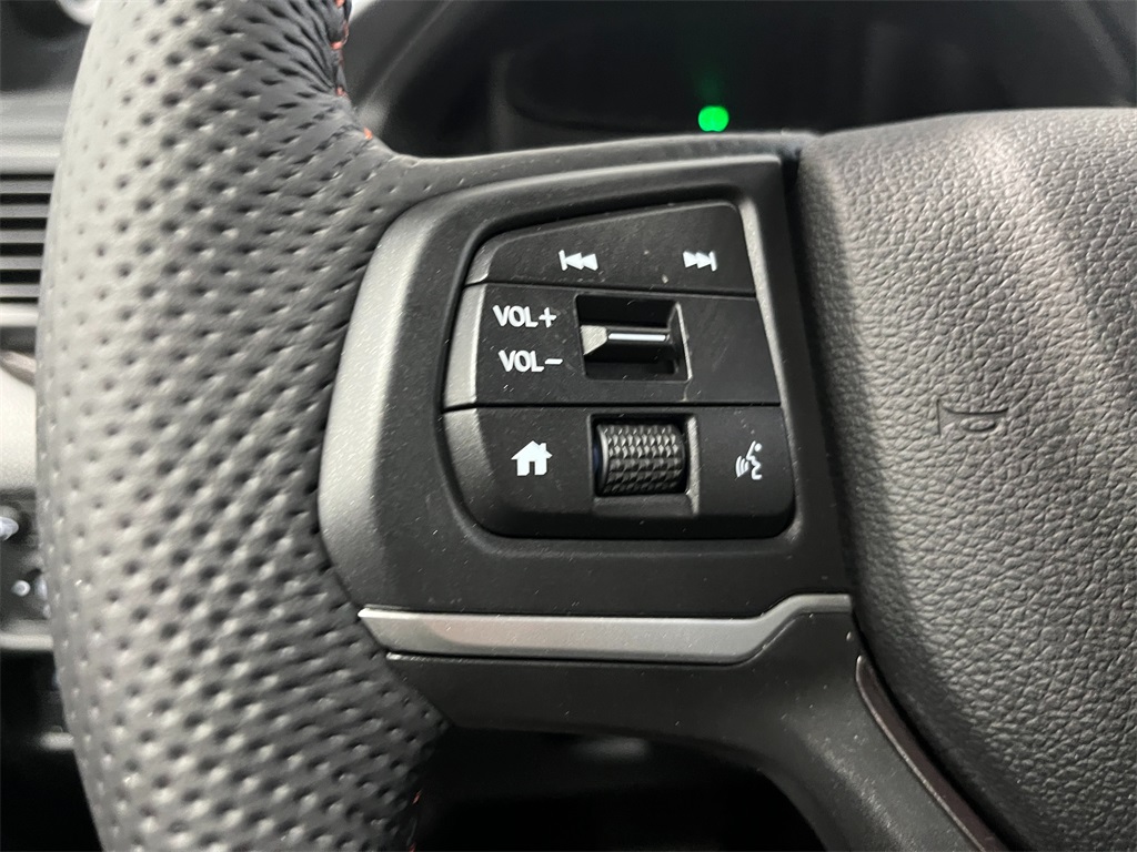 2025 Honda Ridgeline TrailSport 4D Crew Cab AWD 16