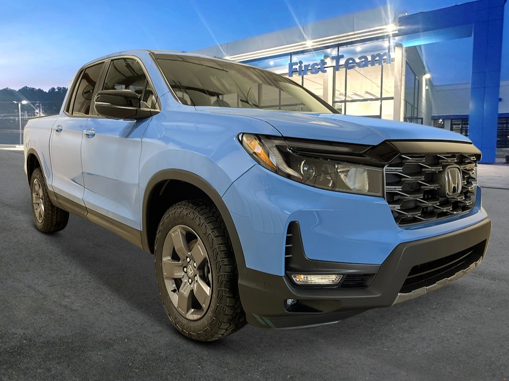 2025 Honda Ridgeline TrailSport 4D Crew Cab AWD 9