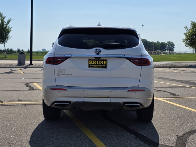 2023 Buick Enclave Premium