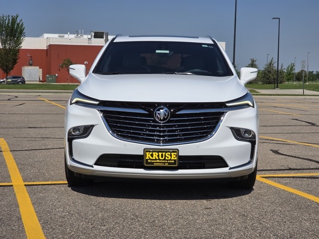 2023 Buick Enclave Premium