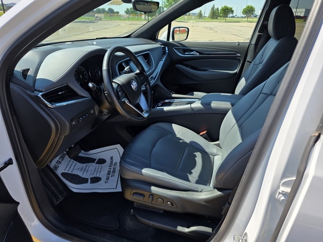 2023 Buick Enclave Premium