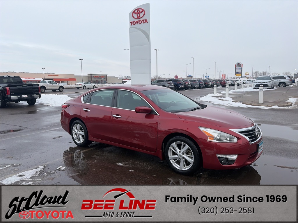 2015 Nissan Altima SV's photo