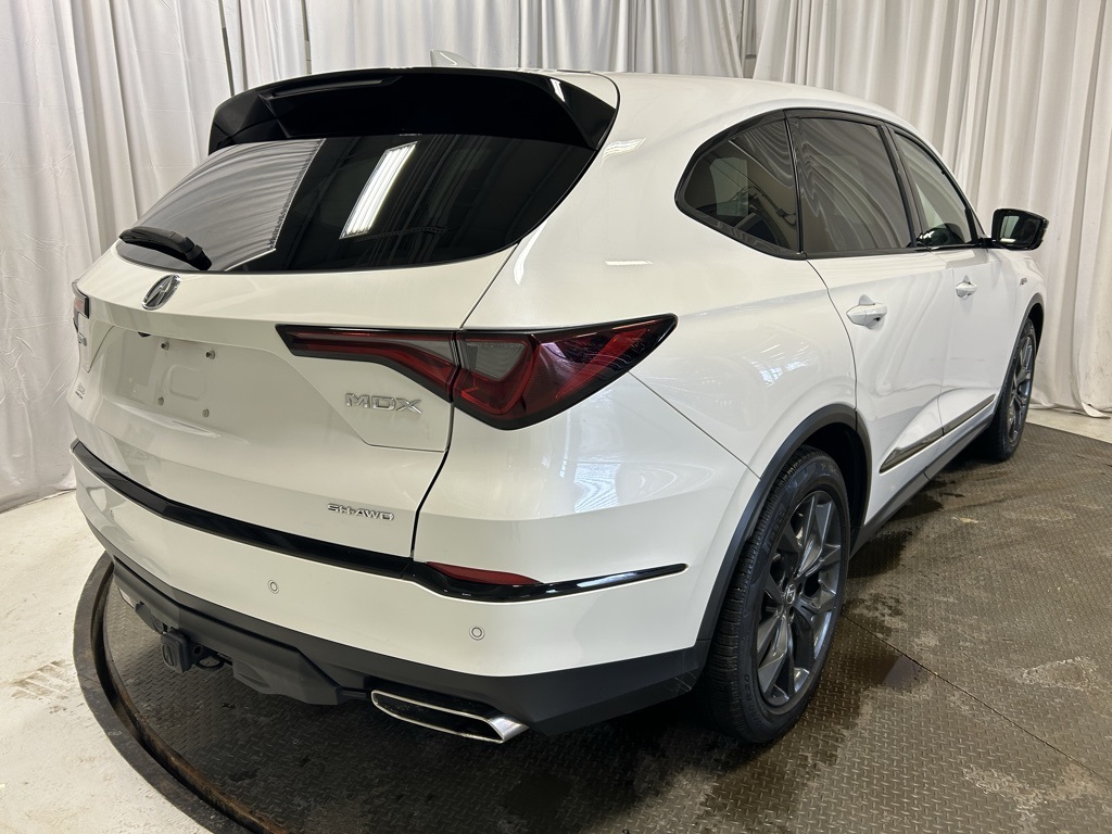 used 2022 Acura MDX car, priced at $27,998
