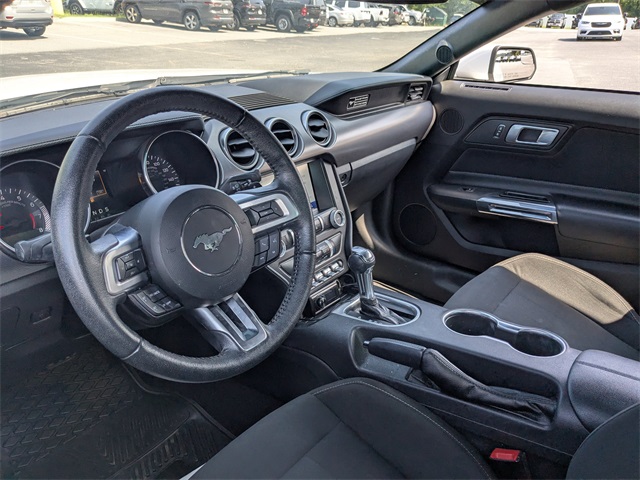 2020 Ford Mustang EcoBoost