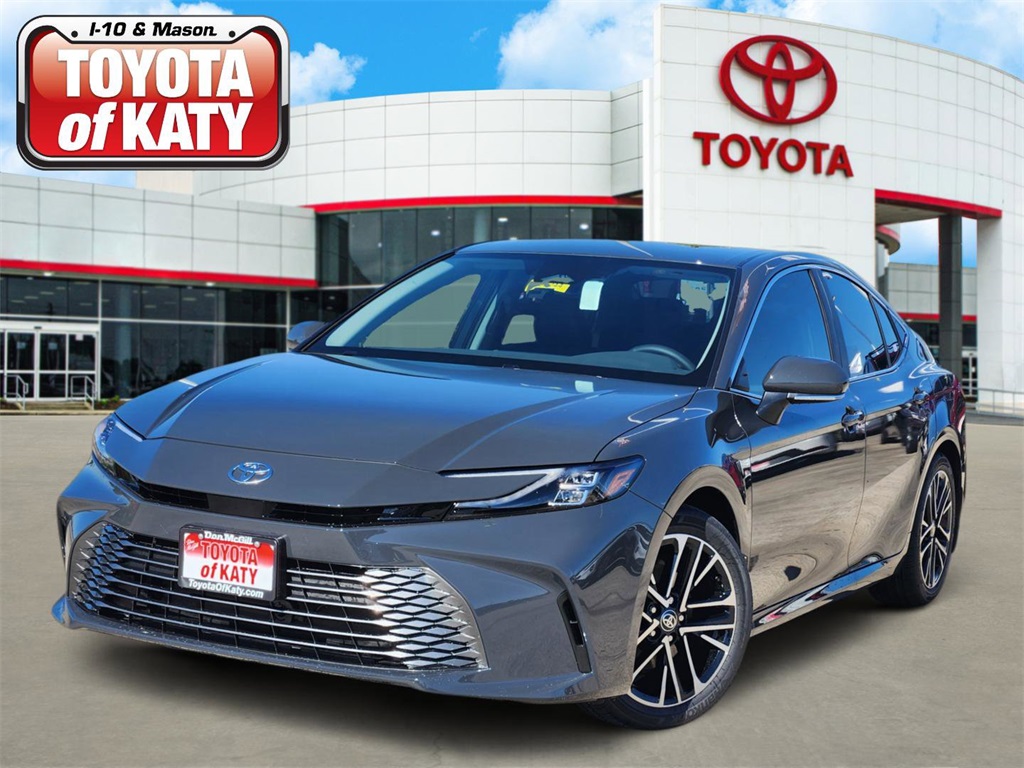 2026 Toyota Camry XLE's photo