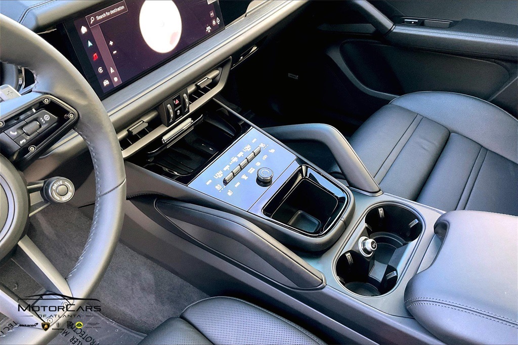 2025 Porsche Cayenne GTS AWD SUV