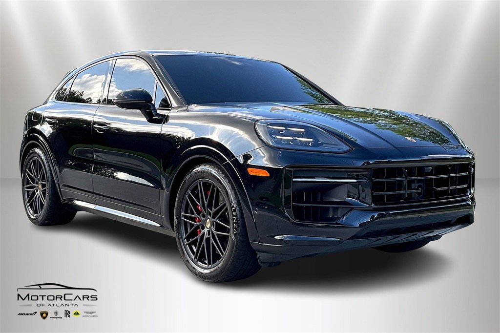 2025 Porsche Cayenne GTS AWD SUV
