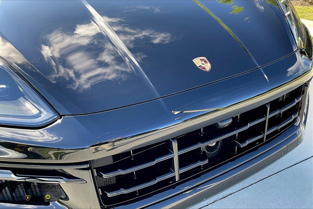 2025 Porsche Cayenne GTS AWD SUV