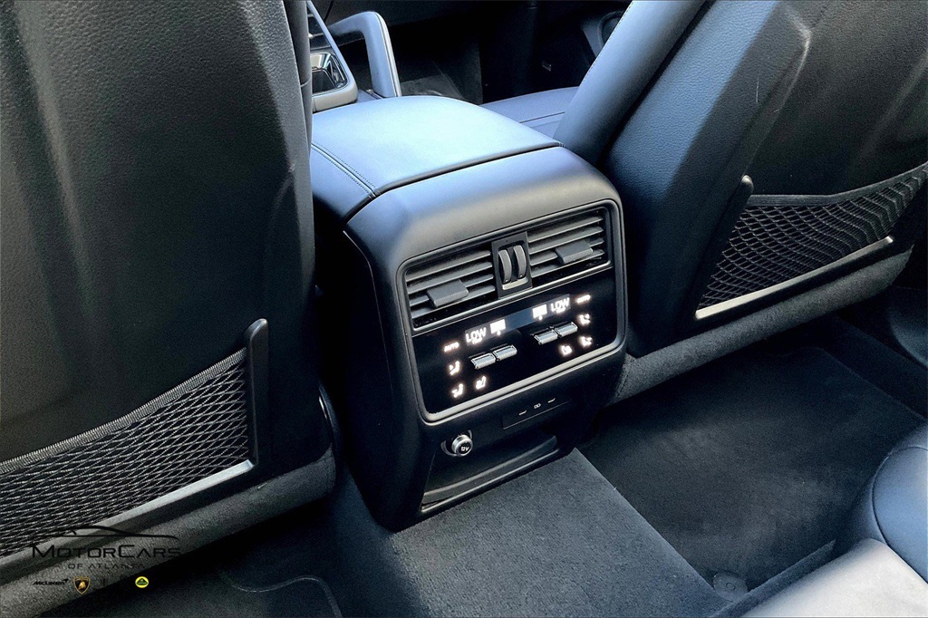 2025 Porsche Cayenne GTS AWD SUV