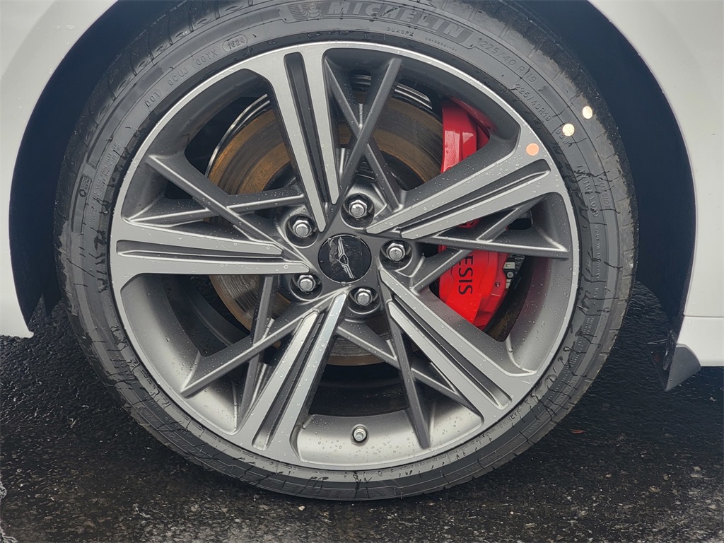 new 2025 Genesis G70 car, priced at $42,998