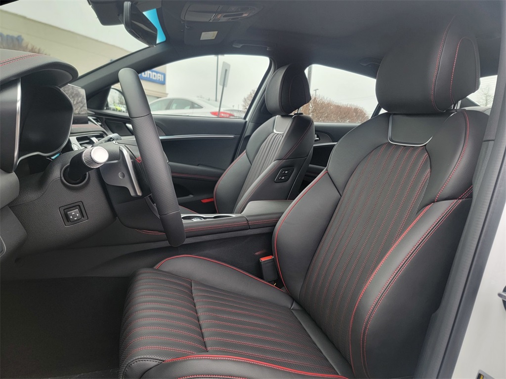 new 2025 Genesis G70 car, priced at $42,998