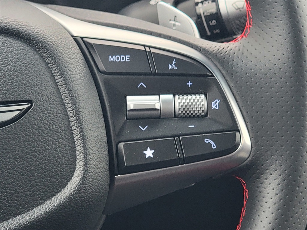 new 2025 Genesis G70 car, priced at $42,998