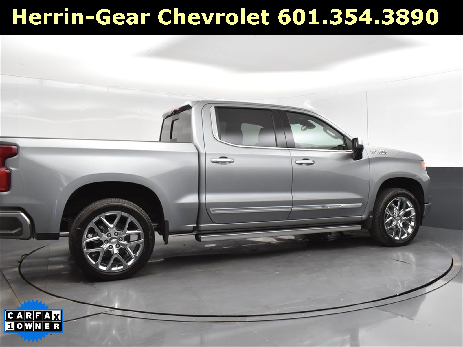 2024 Chevrolet Silverado 1500 High Country photo 8