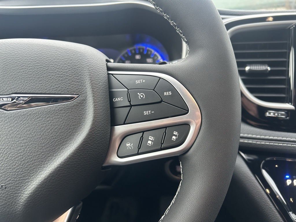 new 2026 Chrysler Pacifica car, priced at $45,499