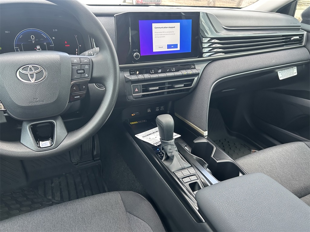 New 2025 Toyota Camry Sedan