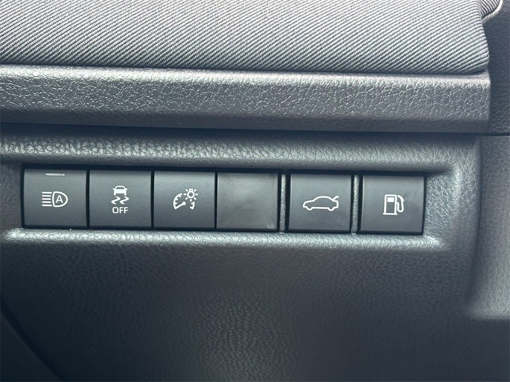 New 2025 Toyota Camry Sedan