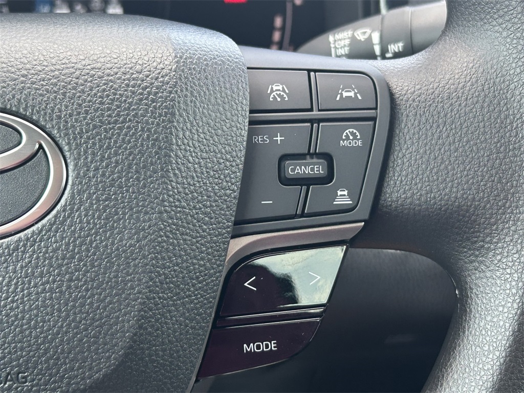 New 2025 Toyota Camry Sedan