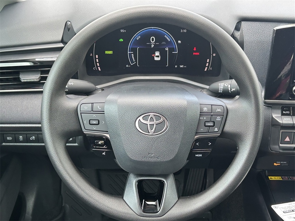 New 2025 Toyota Camry Sedan