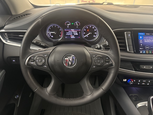 2020 White Frost Tricoat Buick Enclave Essence FWD SUV