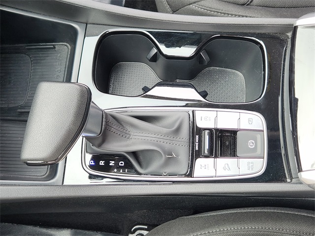 2025 White Pearl Hyundai Tucson SEL AWD SUV
