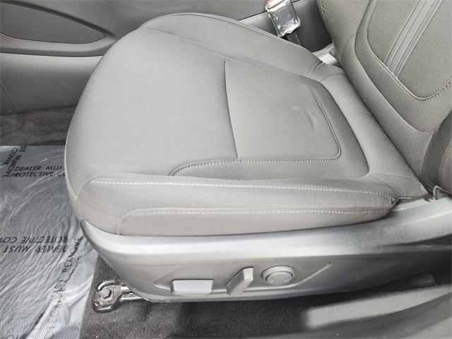 2025 White Pearl Hyundai Tucson SEL AWD SUV