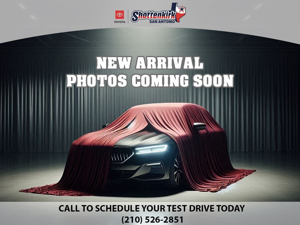 2026 Toyota Corolla Cross L's photo