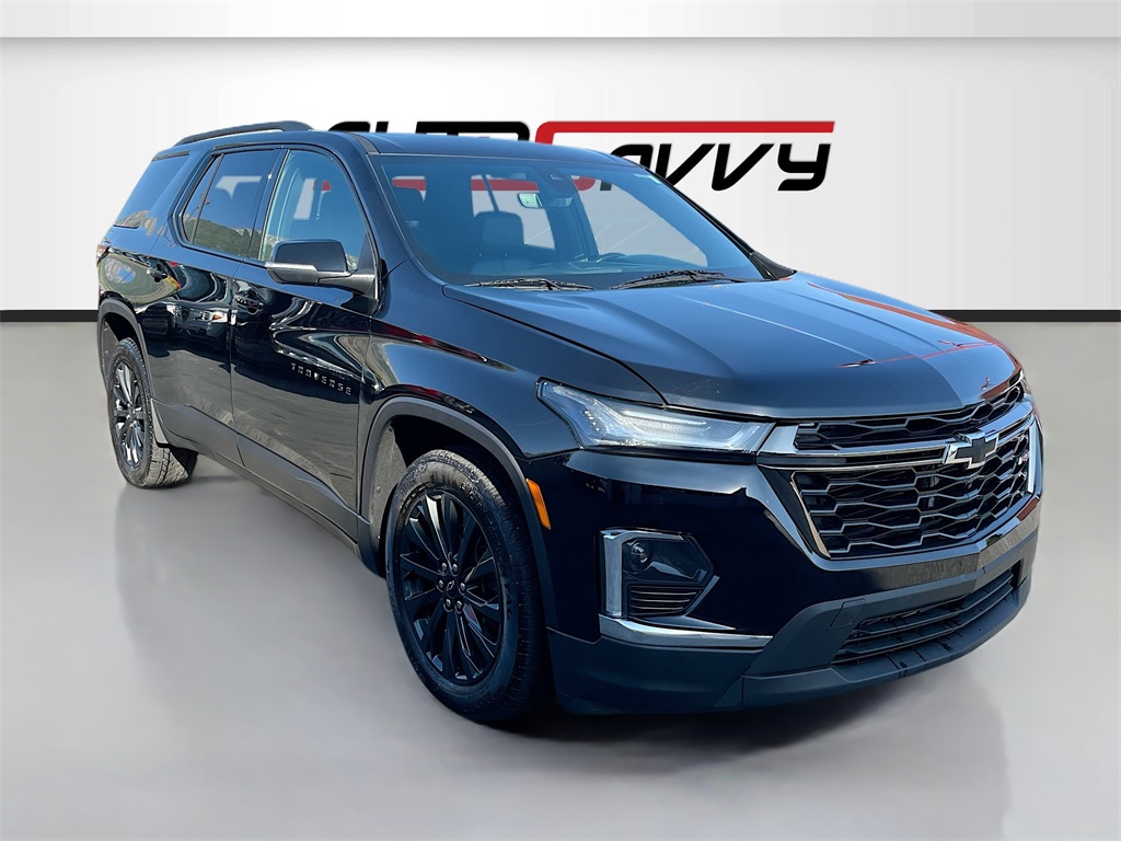 2023 Chevrolet Traverse RS photo 2