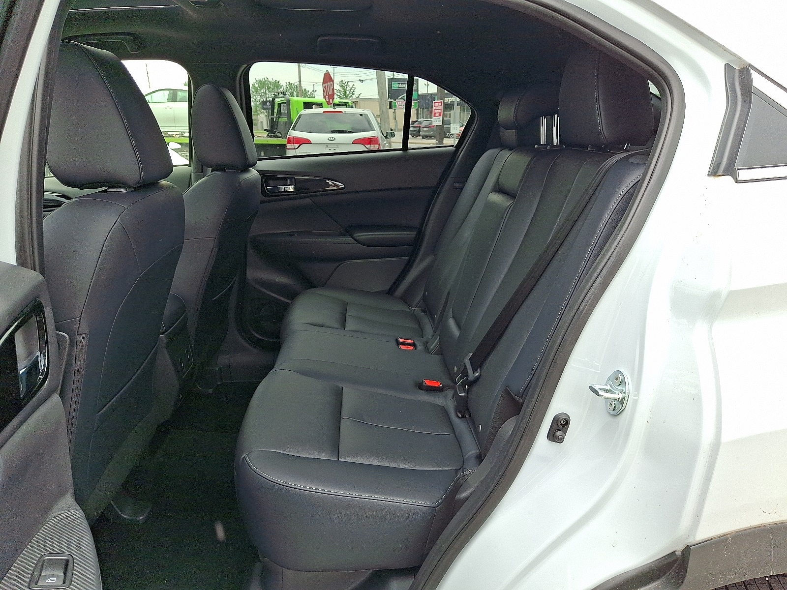 2025 Mitsubishi Eclipse Cross SEL photo 9