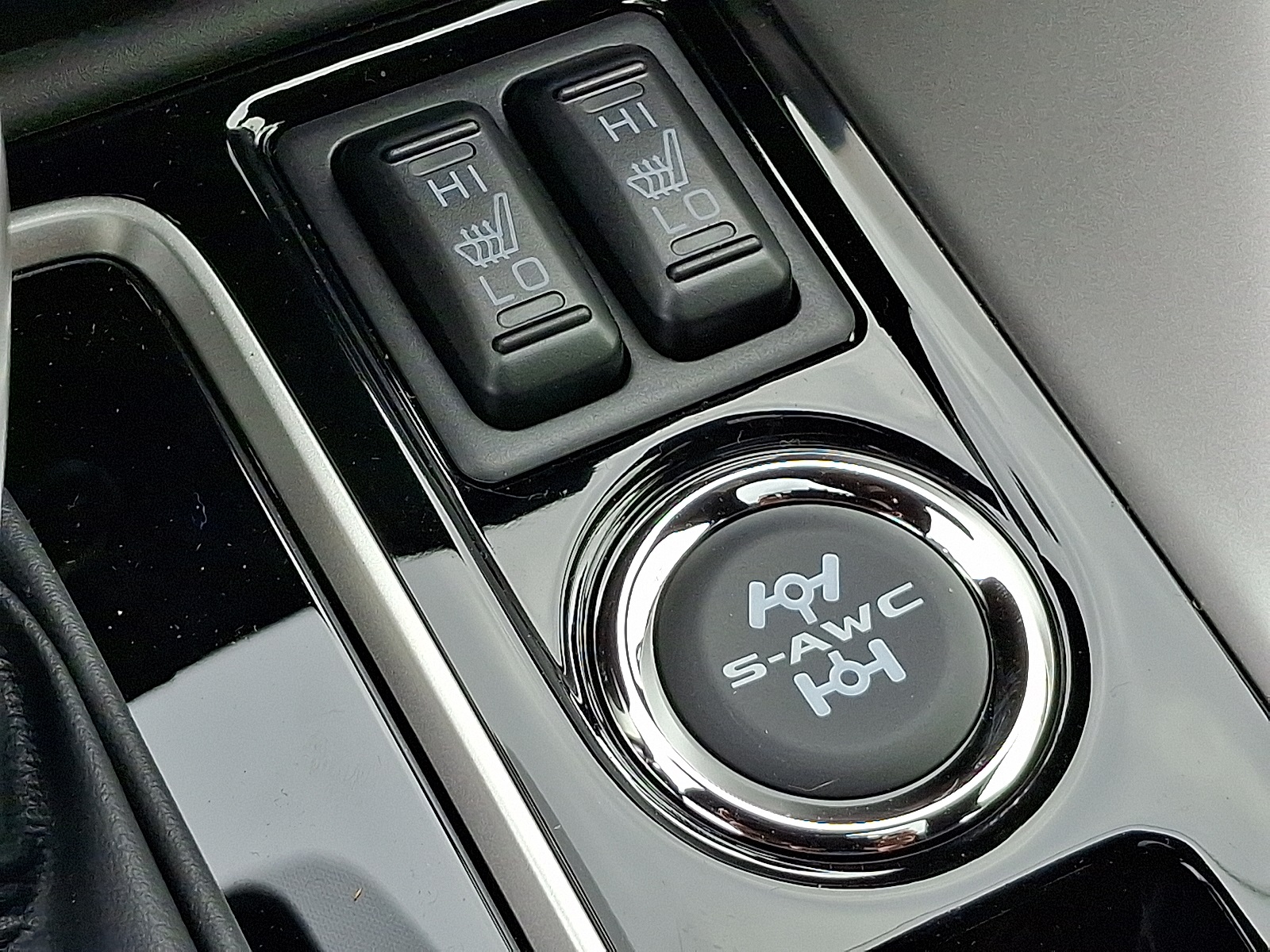 2025 Mitsubishi Eclipse Cross SEL photo 20