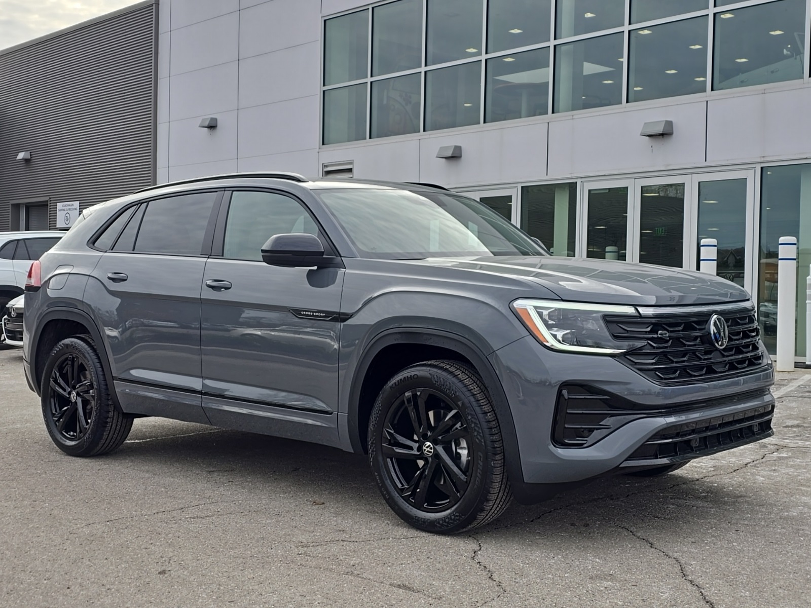 new 2026 Volkswagen Atlas Cross Sport car, priced at $51,188