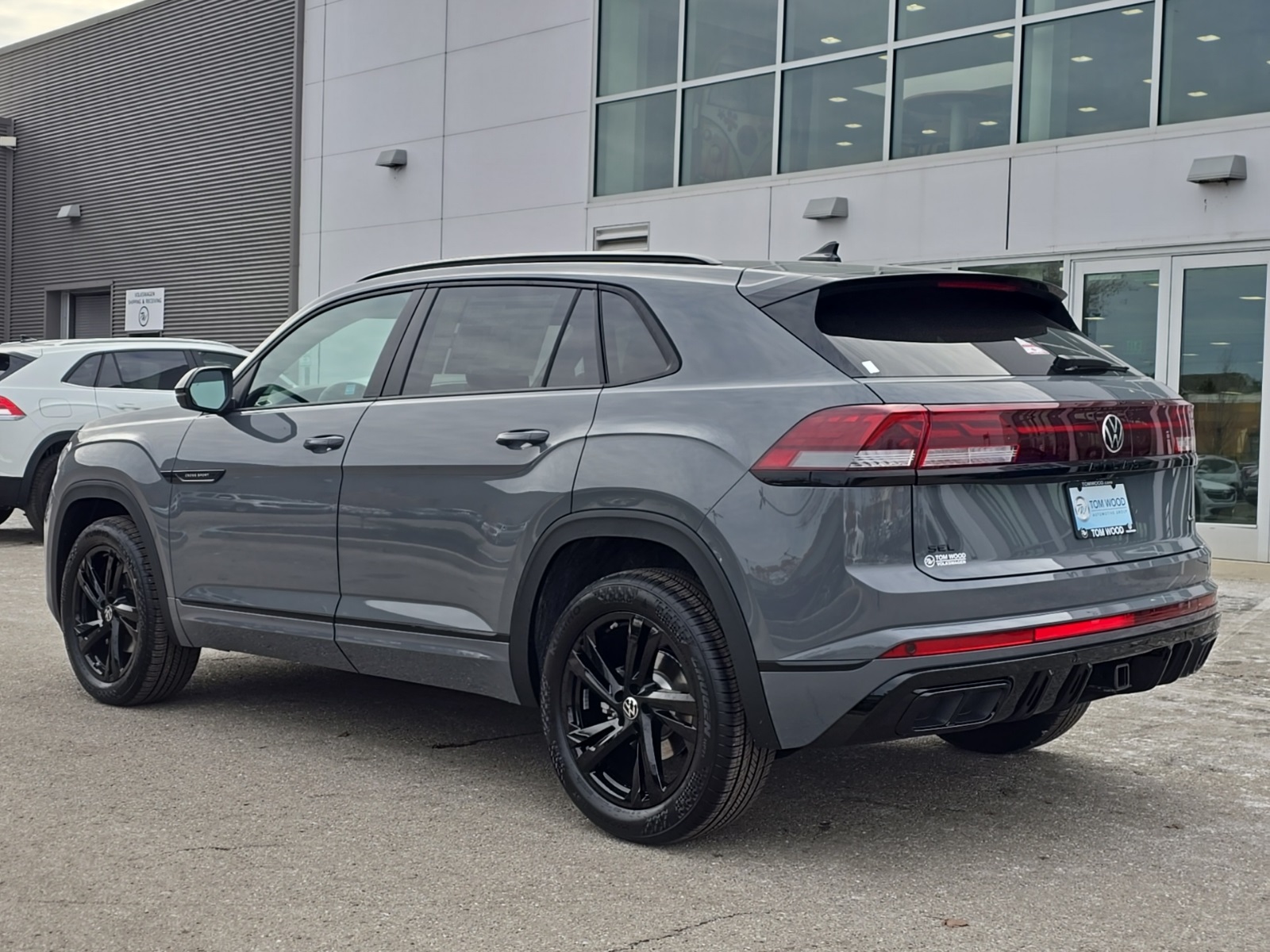 new 2026 Volkswagen Atlas Cross Sport car, priced at $51,188