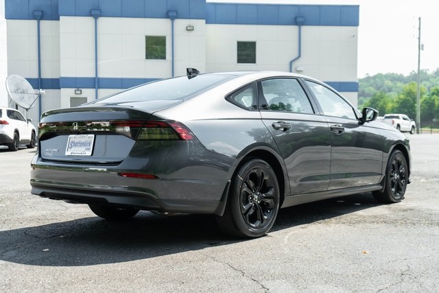 2025 Honda Accord 1.5T SE photo 7