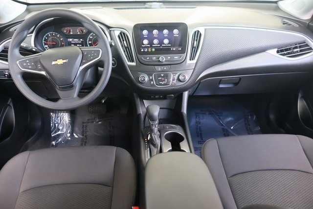 2024 Chevrolet Malibu photo 12