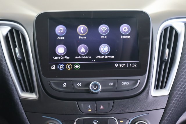 2024 Chevrolet Malibu photo 14