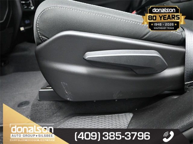 new 2025 Jeep Grand Cherokee L car, priced at $39,999