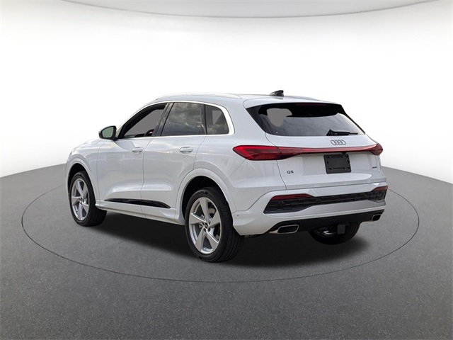 new 2025 Audi Q5 car, priced at $61,950