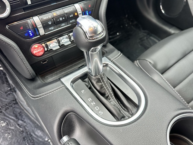 2022 Oxford White Ford Mustang Mach 1 RWD Coupe