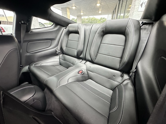 2022 Oxford White Ford Mustang Mach 1 RWD Coupe